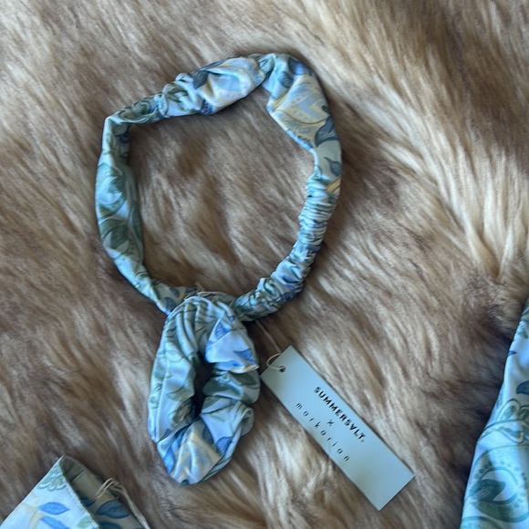 Summersalt Mini-Ruffle Ruched Swimsuit/Headband/Scrunchie/Bag Set - Picture 15 of 16